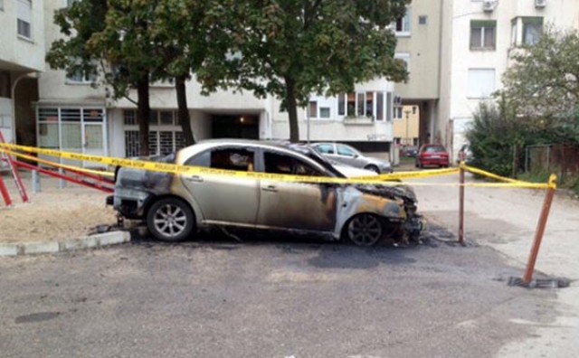 Mostar: Odvjetniku zapaljen automobil