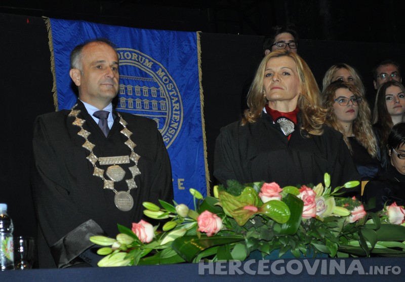 FPMOZ: Promovirano 510 diplomanta