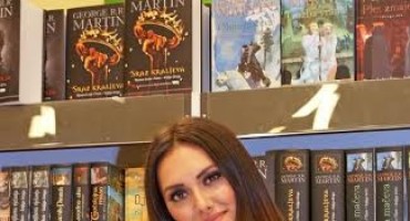 Miss Hrvatske Antonija Gogić nositeljica  humanitarne akcije Zagrljaj za knjigu