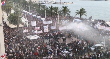 hajduk split torcida, torcida hajduk, Torcida, HNS, Trg Franje Tuđmana