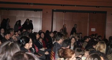 Mostarske mažoretkinje