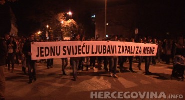 I u Mostaru Vukovar svijetli - 15.11.2016