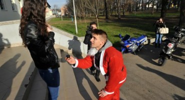 Bajkerska prosidba u Vinkovcima: Marijana je rekla 'DA' nakon čega su motori zaurlali