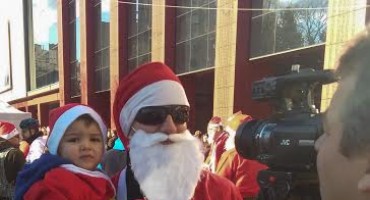 Pedesetak Djeda Božićnjaka provozalo se biciklima po ulicama Mostara