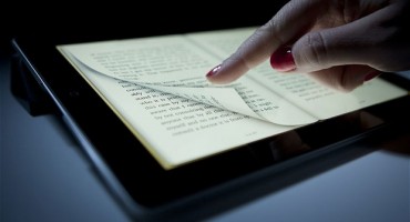 Znanstvenici upozoravaju: Čitanje 'elektronskih' knjiga prije spavanja ometa san i škodi zdravlju