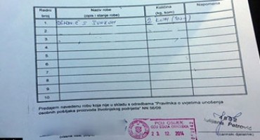 Hrvatski carinik na granici s BiH trudnici oduzeo sendviče 