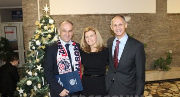 Održan Božićni prijem na FPMOZ: Ususret Božiću