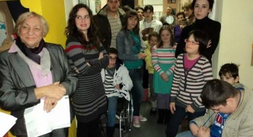 Učenici i djelatnici Osnovnih škola za djecu s posebnim potrebama Mostar