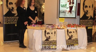 Moje zlatne ruke: Prodajna izložba humanitarnog karaktera