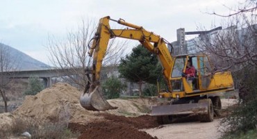 Prevara na portalu pik.ba: Bager koji je plaćen 10.000 KM nikad nije isporučen kupcu