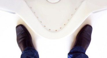 Njemački sud: Muškarcima je 'dopušteno' mokriti stojećki