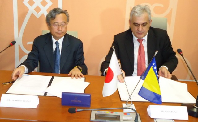 japan, Mostar, kantarevac, Ljubo Bešlić