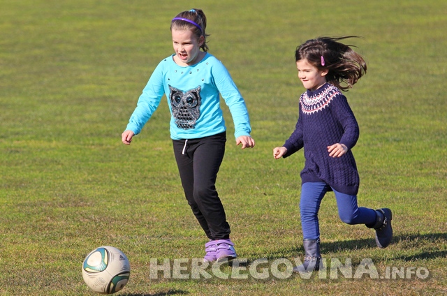 HŠK Zrinjski: Juniori Zrinjskog slavili protiv seniora Tomislava, kadeti uvjerljivi protiv Lokomotive