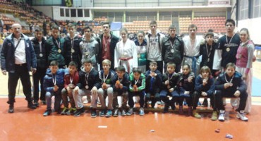 23 medalje za karatiste Hercegovine na Prvenstvu Dalmacije u Pločama 