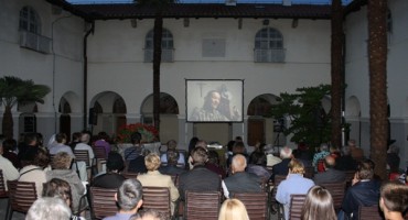 Kada homoseksualci diskriminiraju katolike, to se zove 'stručno povjerenstvo'