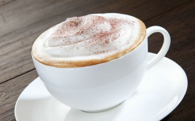 Napravite pjenicu za cappuccino u samo 1 minutu - bez aparata za kavu