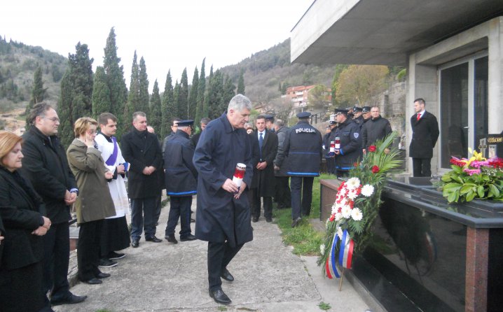 Čović: Podnijet ćemo tužbu protiv nalogodavaca i ubojica Leutara