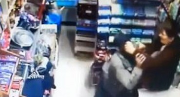 pljačka, Mostar, žena