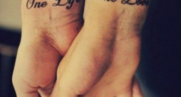 Mostar: Sve više mladih ukrašava tijelo tetovažom