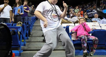 u poluvremenu , navijački ples