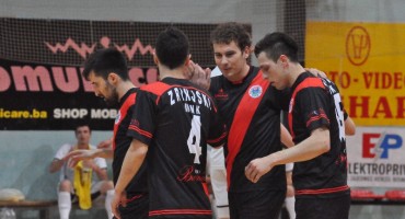 MNK Zrinjski: Pobjeda Plemića u Tuzli 7:5
