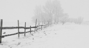 nevrijeme, Široki Brijeg, selo Ladine, snijeg, zima, snijeg