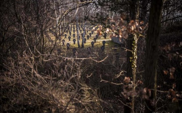 Soldatenfriedhof: Groblje njemačkih vojnika iz Prvog i Drugog svjetskog rata.