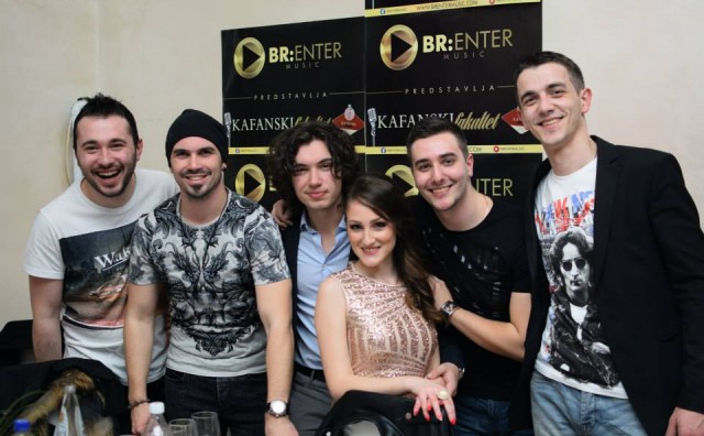 Mostarska grupa 'Sinergija' promovirala svoju pjesmu 'Nije moj dan'