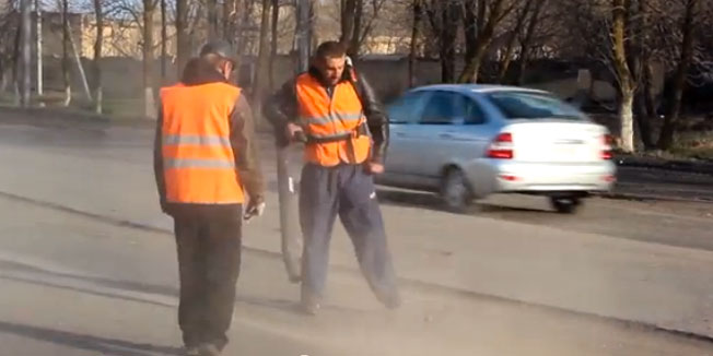 OVO JE NAJPIJANIJI cestar kojeg ste ikad vidjeli!