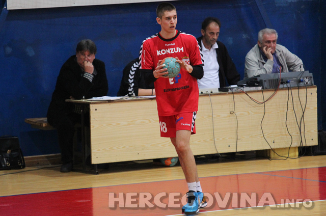 HMRK Zrinjski-RK Konjuh 32:27