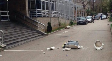 Sveučilište u Mostaru: Vandali ponovno u kampusu