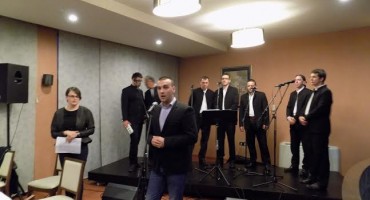 Mladež i klapa Trebižat za Martina Tomića!