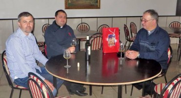 Na Papinom stolu vino iz župe Kruševo kod Mostara 