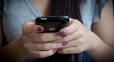 Građani BiH sve manje telefoniraju i šalju sms poruke
