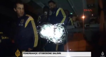 Turski nogomet dotakao dno: Pucali na igrače Fenera