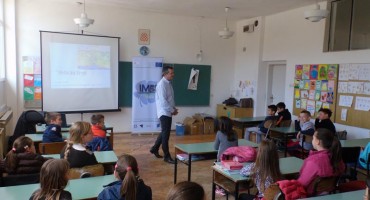 Još se ne zna da li će djeca u HNŽ-u dobiti učeničke knjižice