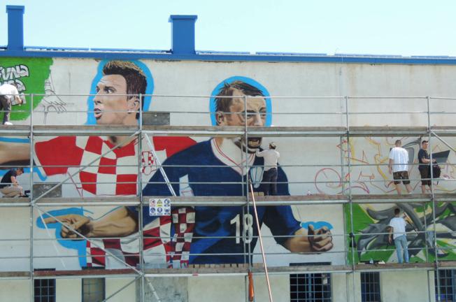 Mandžukić i Olić dobili grafit