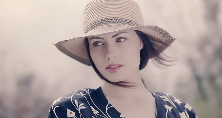 Zanosna Mostarka Tea Bošković u novom spotu grupe ‘Hari Mata Hari’