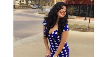 Izbacili je s maturalne zabave zbog toga kako ova haljina izgleda straga