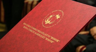 Zlatna Ahdnama Martinu Ragužu