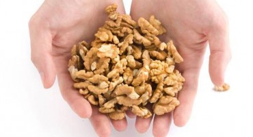 Tri iznenađujuće loše stvari koje vam se mogu dogoditi ako jedete previše orašastih plodova