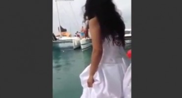 mladenka, fotografija, skok u vodu