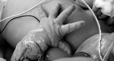 Mostar: Hoće li itko odgovarati za smrt beba?