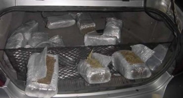 Policija zaustavila Mostarca koji je nelegalno prevozio duhan