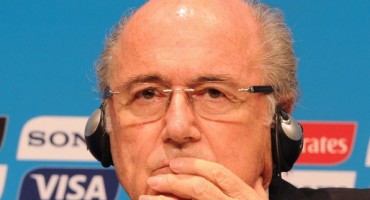 Senzacija iz FIFA-e: Sepp Blatter podnio ostavku