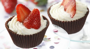 Čokoladne košarice s jagodama