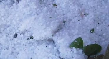 Nakon mraza, gotovo iz vedra neba krupa u Donjoj Rami i pljusak u Prozoru oštetili usjeve