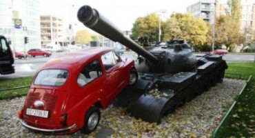 Dan kad se Crveni Fićo suprotstavio tenku JNA! 