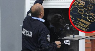 Dok su obitelji sahranjivale najbliže, policajac im iz kuća krao nakit, novac, zlato...