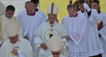 Papa Franjo spreman za pohod na Kubu i SAD